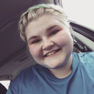 Meet your Posher, Kalli